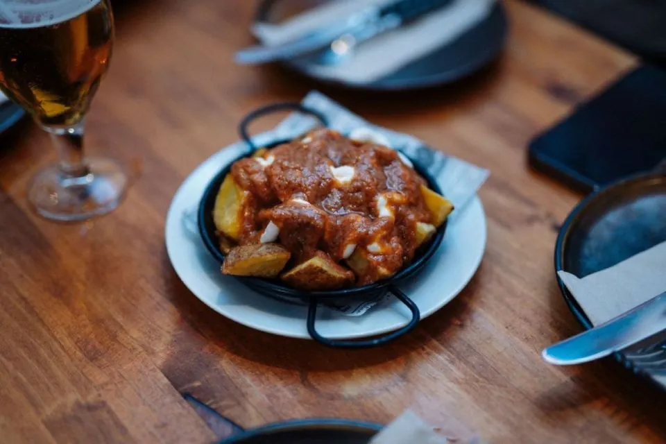 Authentic-Snack-on-Barcelona-Food-Tour